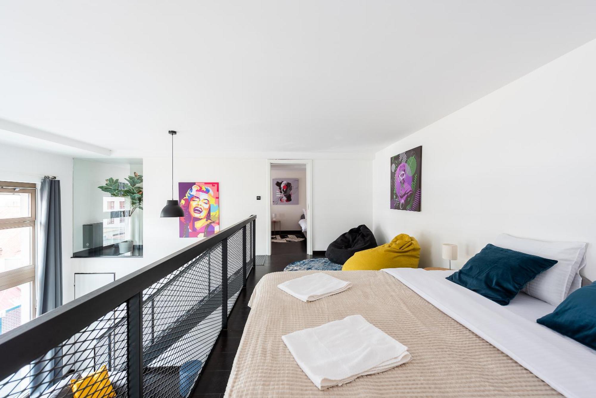 Apartments With Large Balcony, Parking Praga Exterior foto