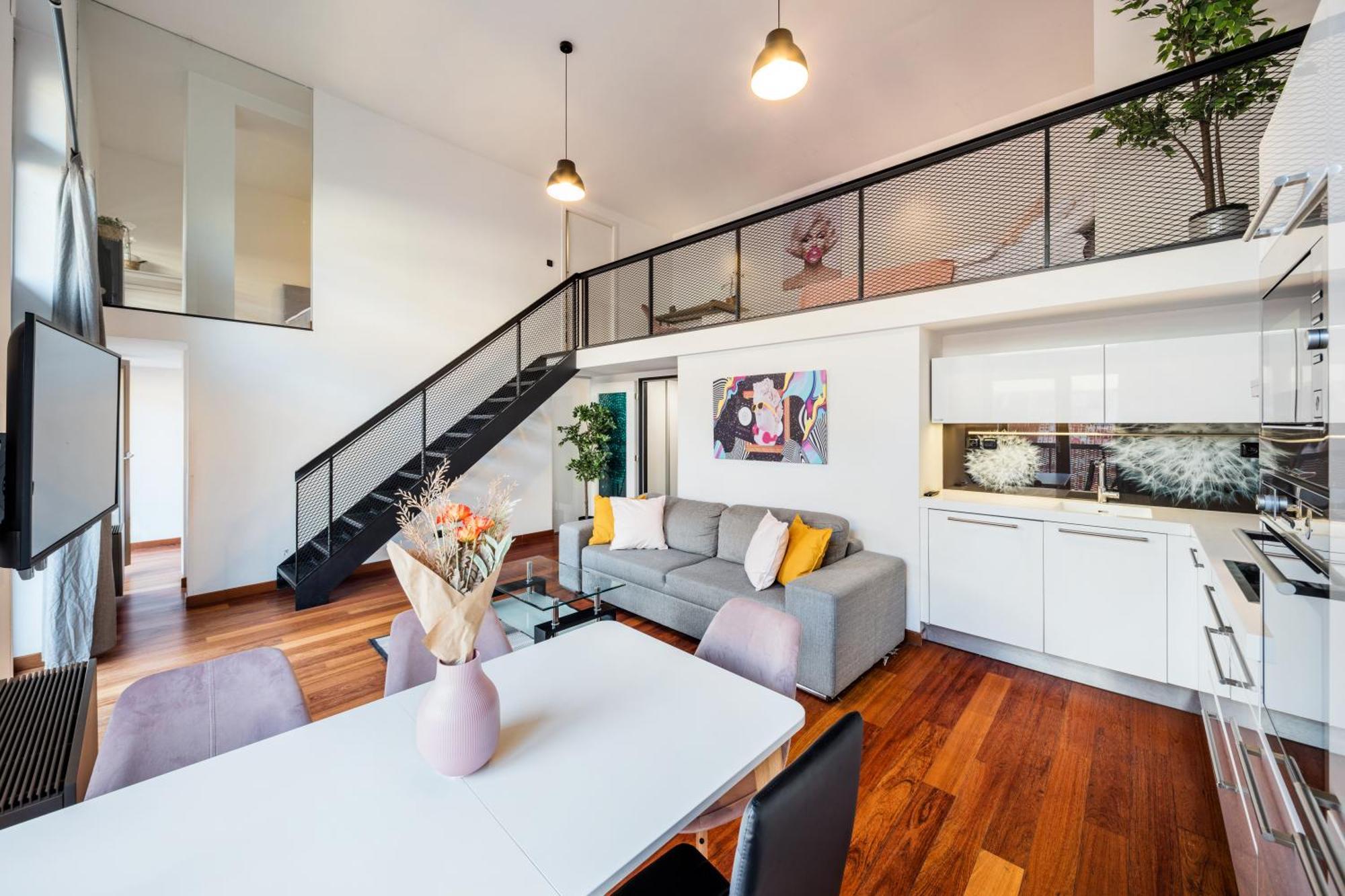 Apartments With Large Balcony, Parking Praga Exterior foto