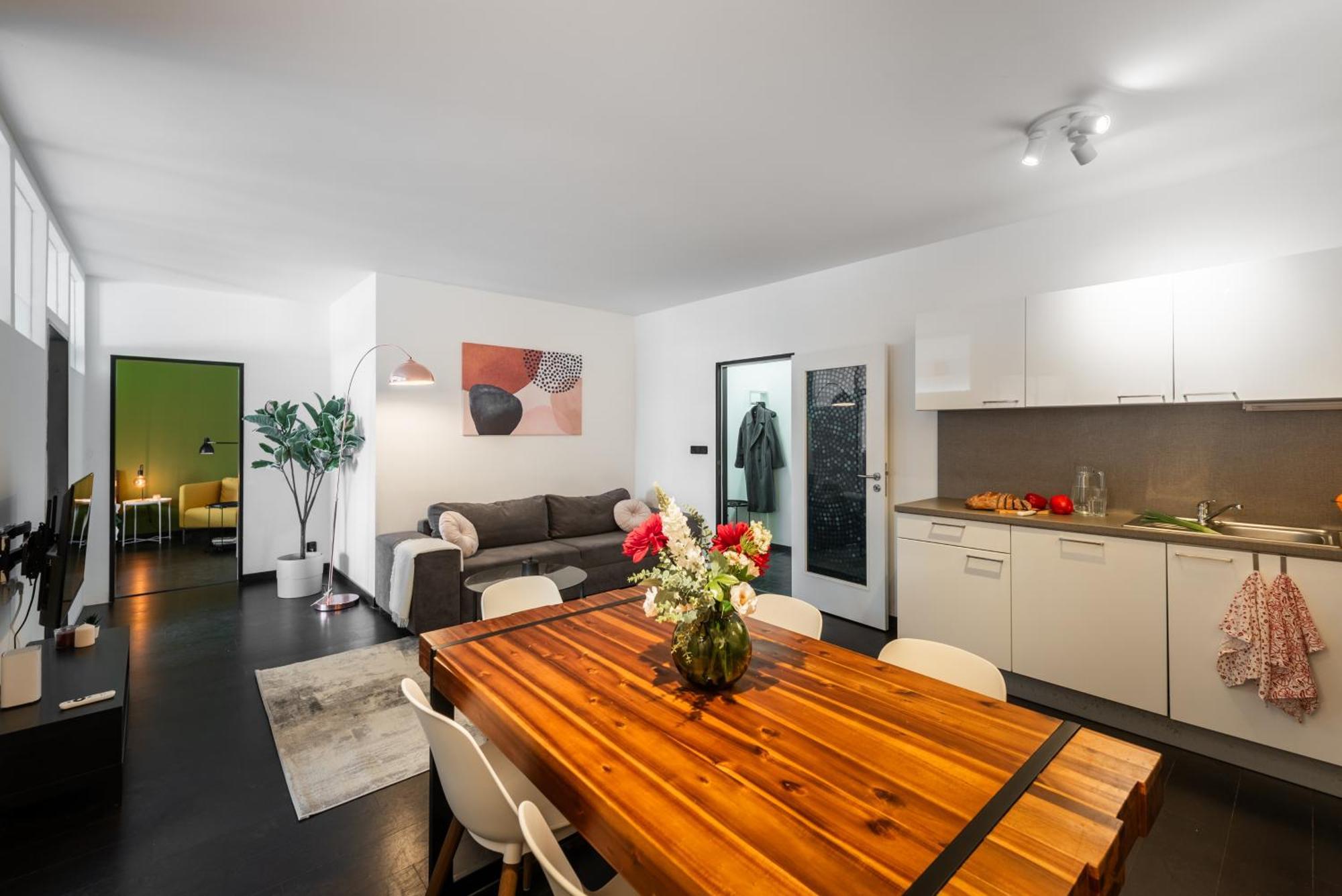 Apartments With Large Balcony, Parking Praga Exterior foto